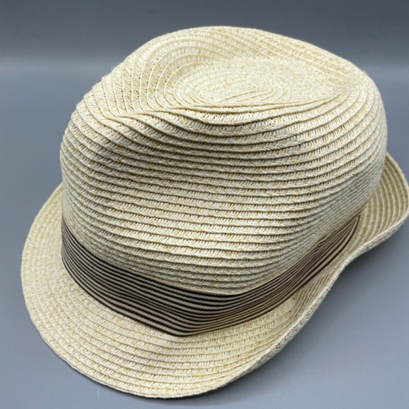 Womens summer or beach adjustable hat - Picture 6 of 7